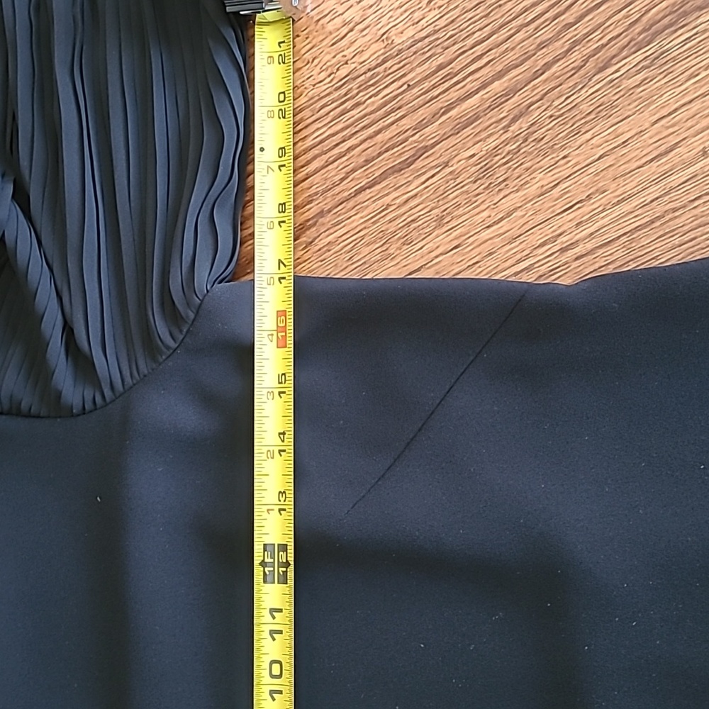 White House/Black Market Classic Black Dress with Long Crepe Sleeves - Size 4 - Picture 9 of 13